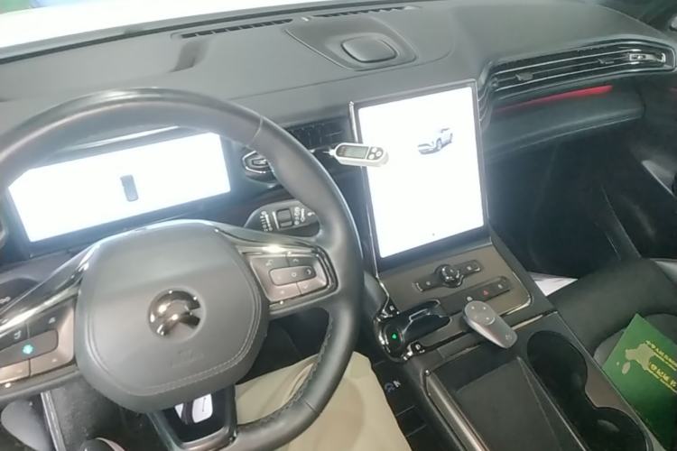 Used Nio ES6 2020 600 km Sport Edition Center Console