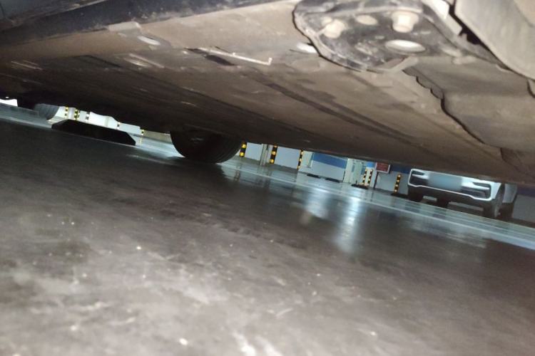 Used Nio ES6 2020 600 km Sport Edition Chassis Rear Left
