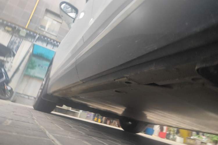 Used Nio ES6 2020 420 km Sport Edition Chassis Rear Left