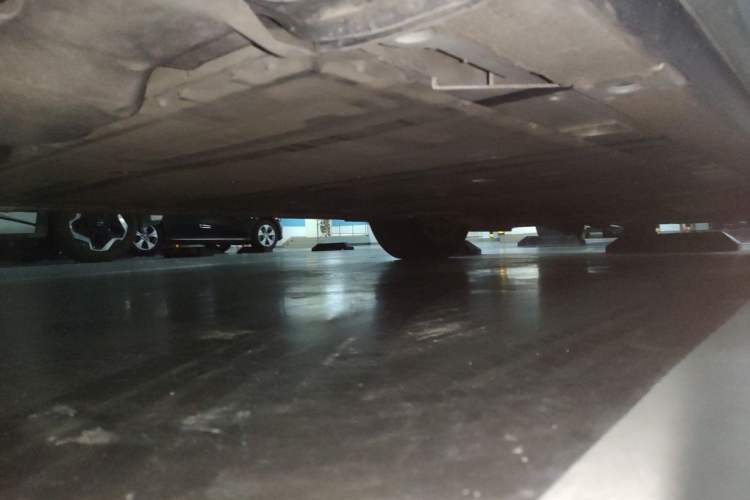 Used Nio ES6 2020 600 km Sport Edition Chassis Rear Right