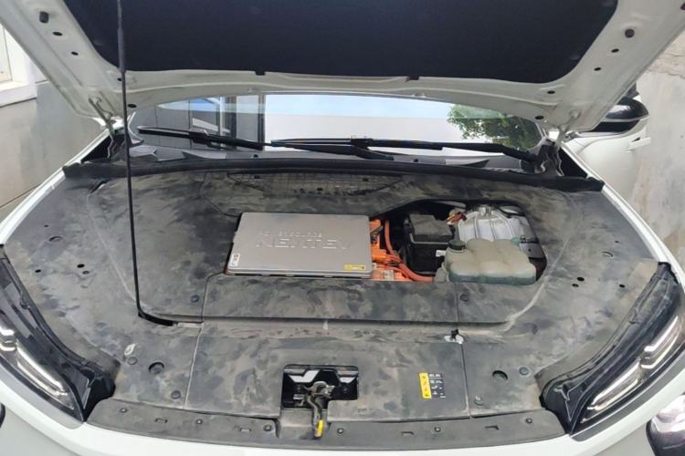 Used Nio ES6 2020 465 km Performance Version Engine Bay