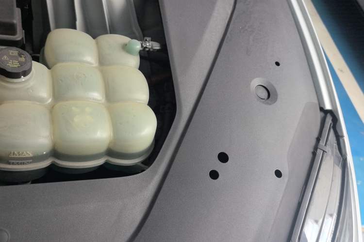 Used Nio ES6 2020 420 km Sport Edition Engine Bay Left