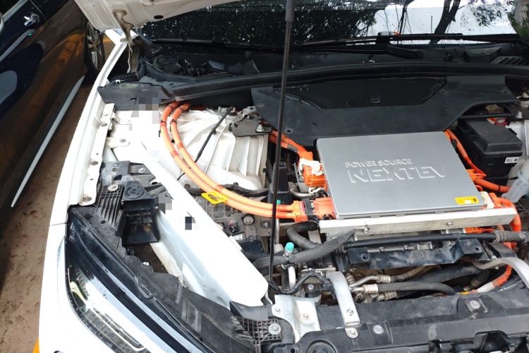Used Nio ES6 2020 430KM Performance Version Engine Bay Right