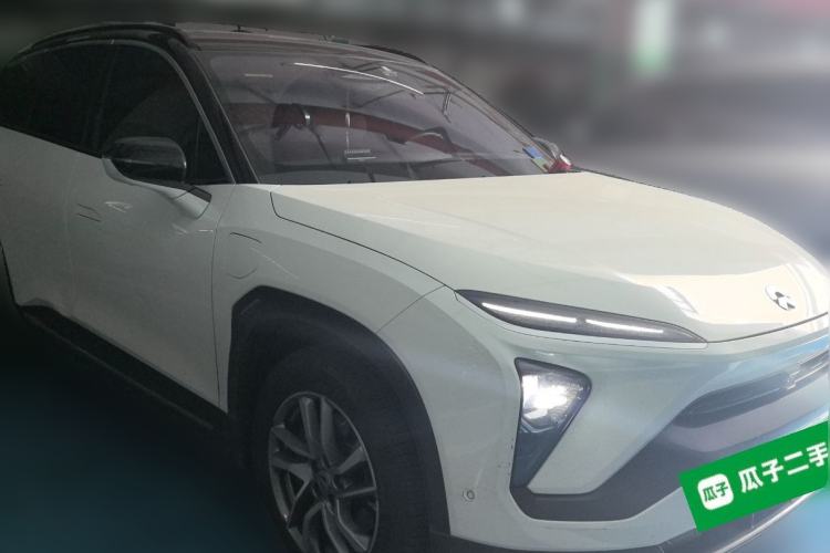 Used Nio ES6 2020 420 km Sport Edition Front Right 45 Deg