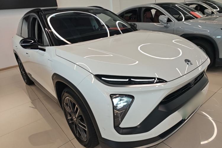 Used Nio ES6 2020 420 km Sport Edition Front Right 45 Deg