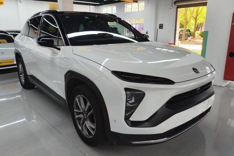Used Nio ES6 2020 420 km Sport Edition Front Right 45 Deg