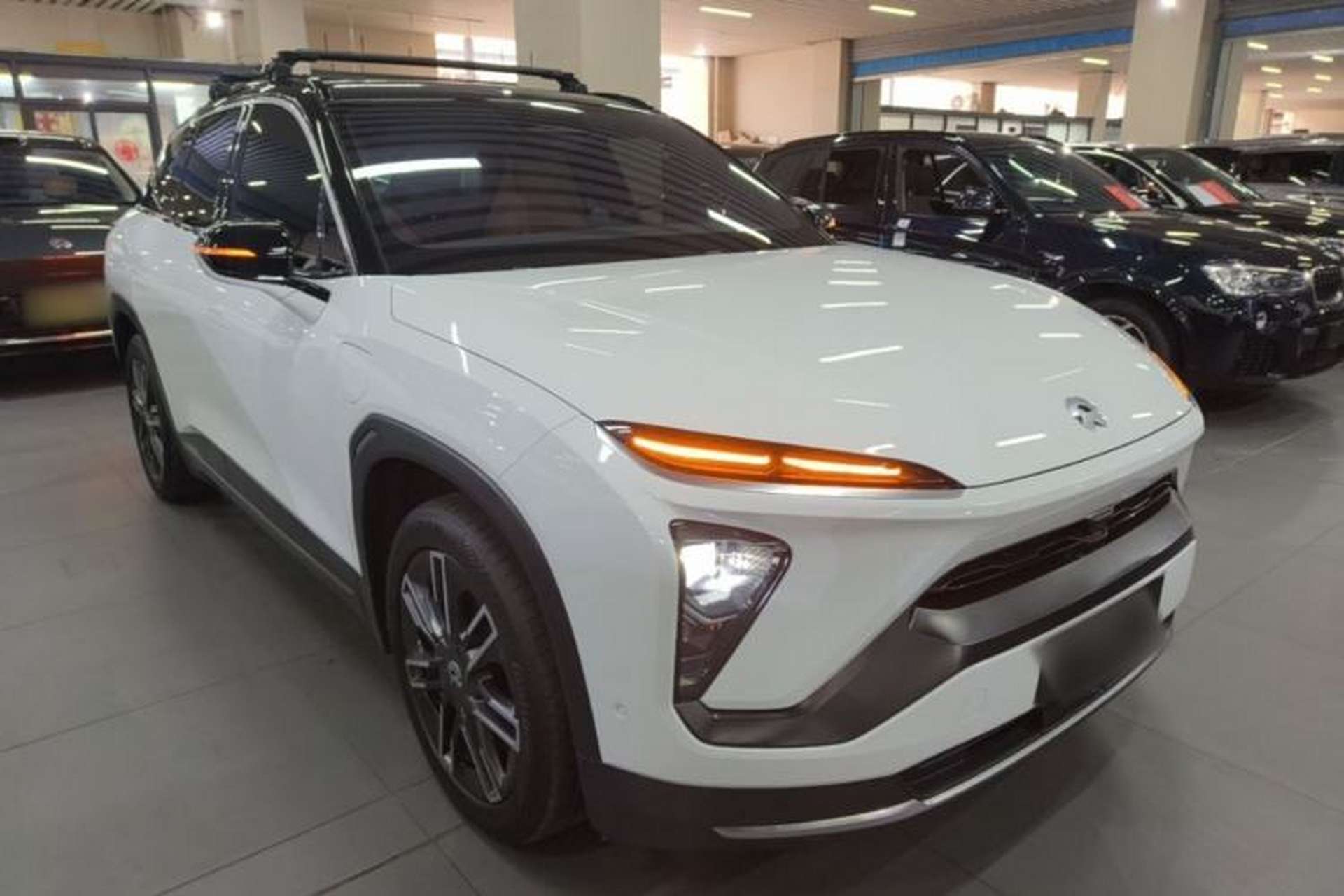 Used Nio ES6 2020 610 km Performance Version Front Right 45 Deg