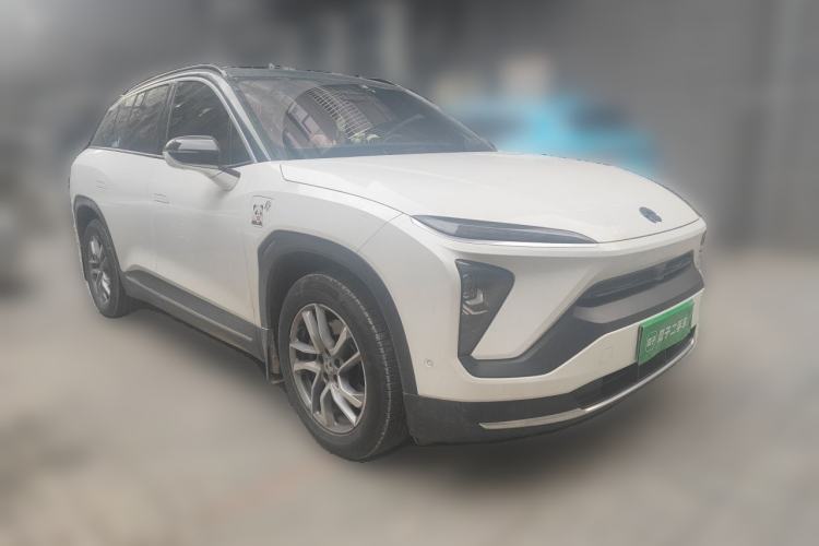 Used Nio ES6 2020 420 km Sport Edition Front Right 45 Deg