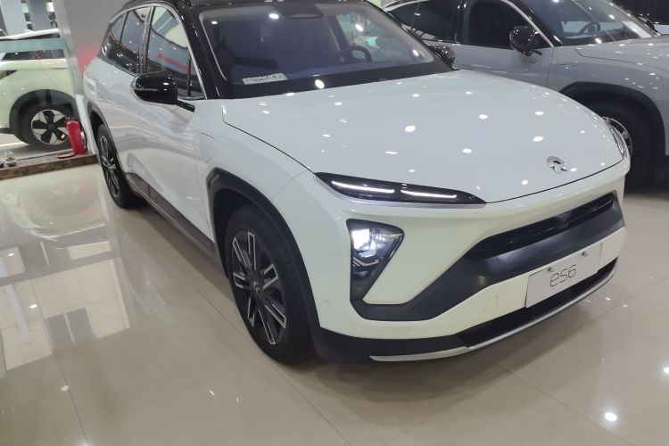 Used Nio ES6 2020 420 km Sport Edition Front Right 45 Deg