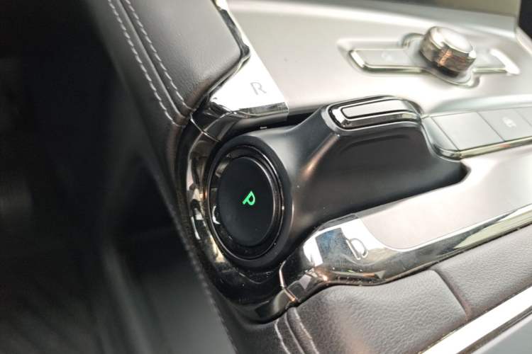 Used Nio ES6 2020 420 km Sport Edition Gear Lever