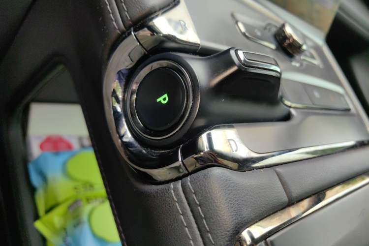 Used Nio ES6 2020 420 km Sport Edition Gear Lever