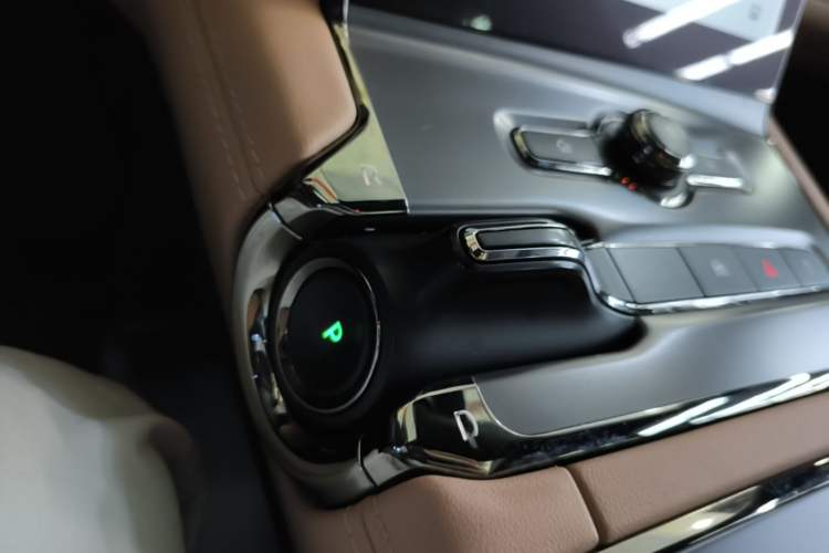 Used Nio ES6 2020 465 km Performance Version Gear Lever