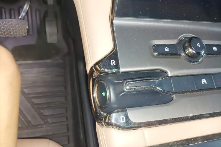 Used Nio ES6 2020 420 km Sport Edition Gear Lever