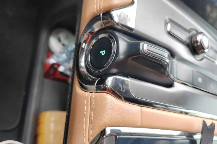 Used Nio ES6 2020 420 km Sport Edition Gear Lever