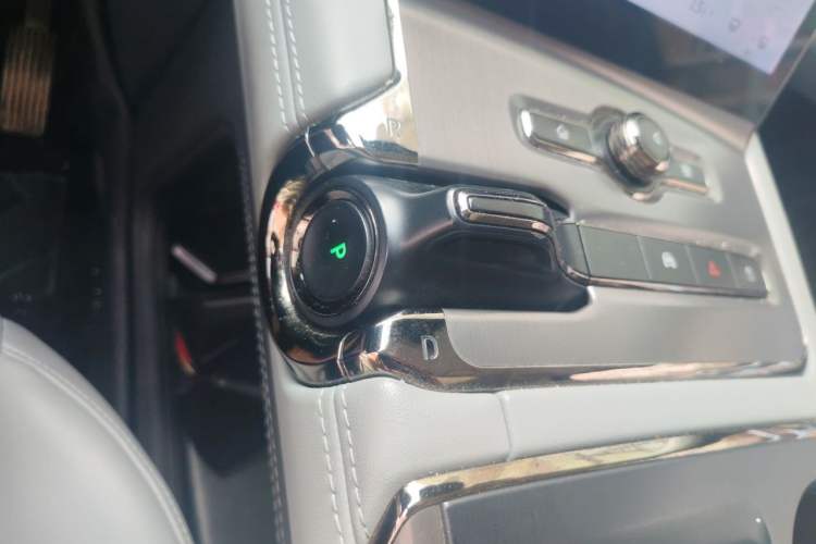 Used Nio ES6 2020 420 km Sport Edition Gear Lever