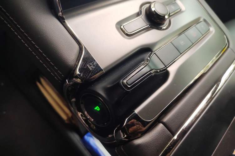 Used Nio ES6 2020 420 km Sport Edition Gear Lever
