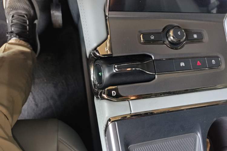 Used Nio ES6 2020 600 km Sport Edition Gear Lever