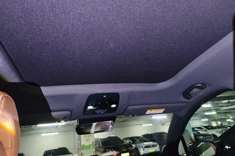 Used Nio ES6 2020 420 km Sport Edition Headliner