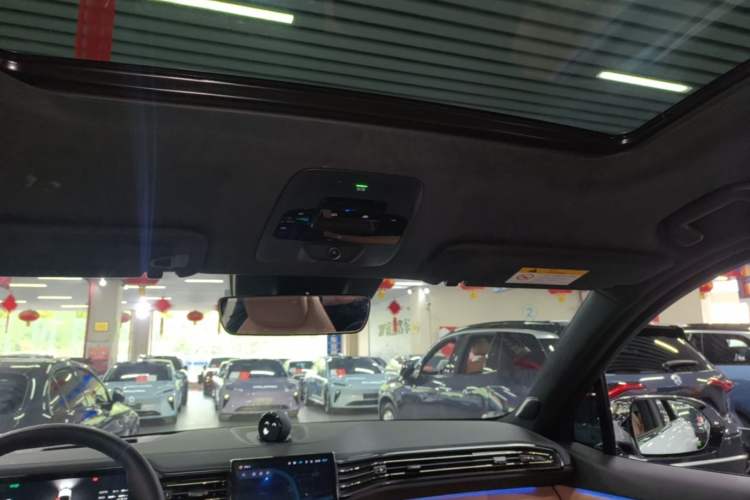 Used Nio ES6 2020 610 km Performance Version Headliner
