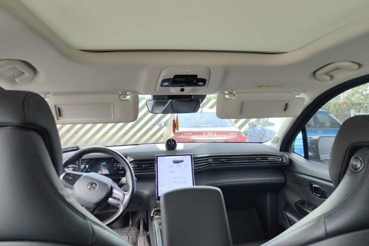 Used Nio ES6 2020 420 km Sport Edition Headliner