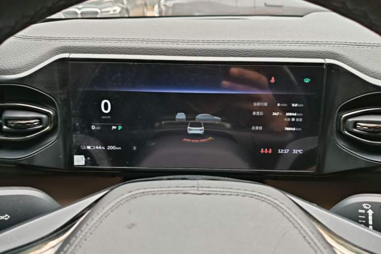 Used Nio ES6 2020 430 km Signature Edition Instrument Cluster