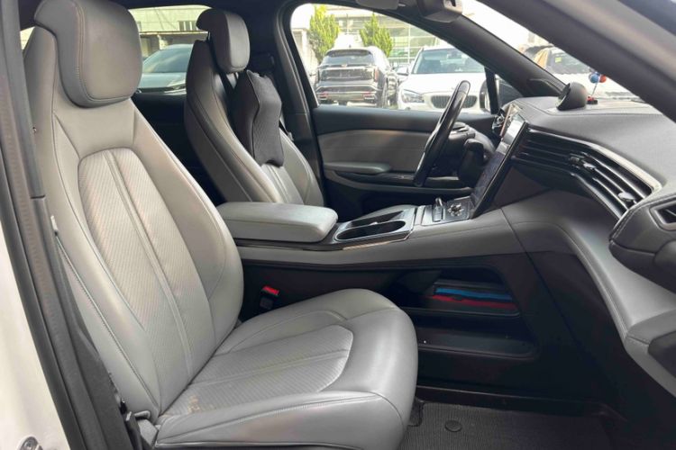 Used Nio ES6 2020 420 km Sport Edition Interior 8