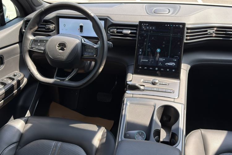 Used Nio ES6 2020 420 km Sport Edition Interior 8