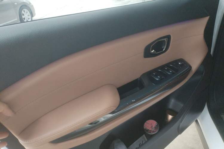 Used Nio ES6 2020 610 km Performance Version Left Front Door Interior