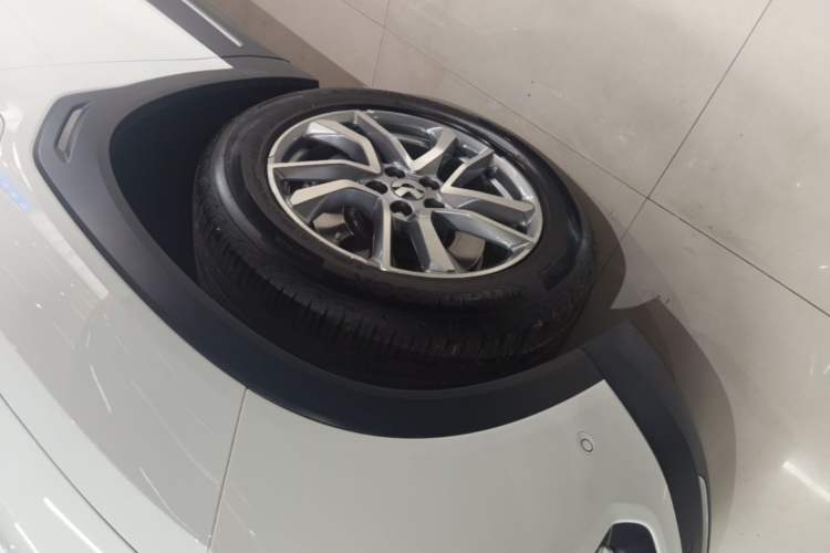 Used Nio ES6 2020 610 km Performance Version Left Front Wheel Hub