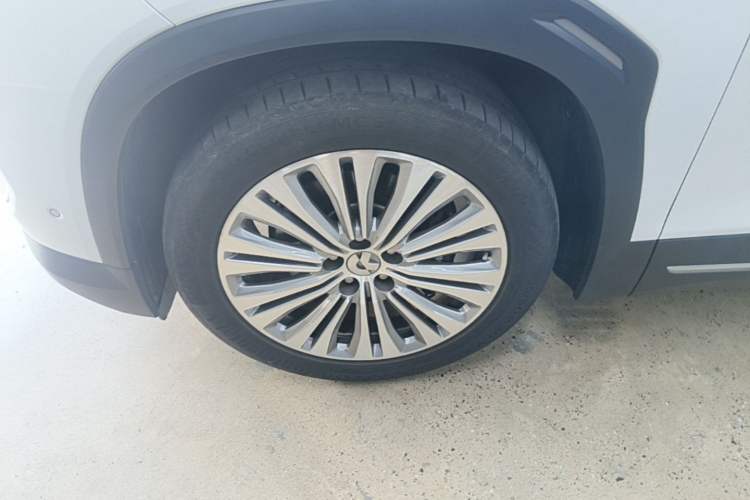 Used Nio ES6 2020 600 km Sport Edition Left Front Wheel Hub