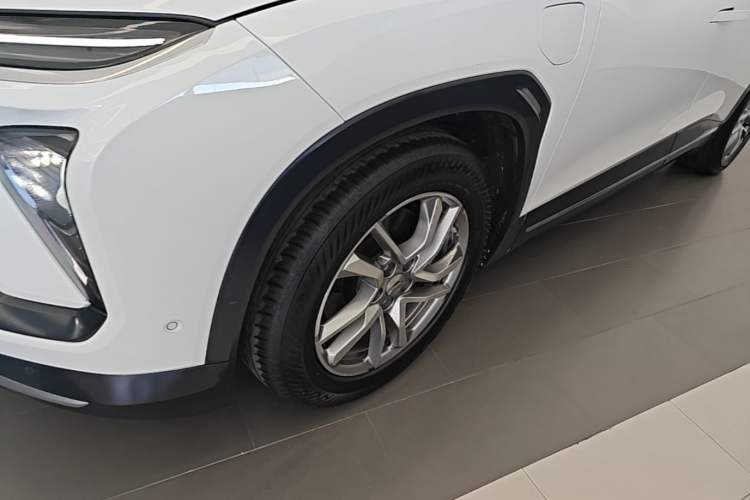 Used Nio ES6 2020 420 km Sport Edition Left Front Wheel Hub