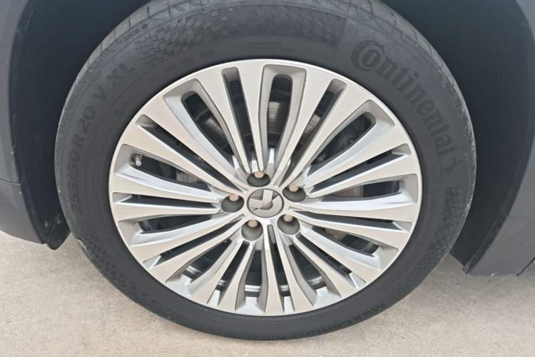 Used Nio ES6 2020 430 km Signature Edition Left Front Wheel Hub