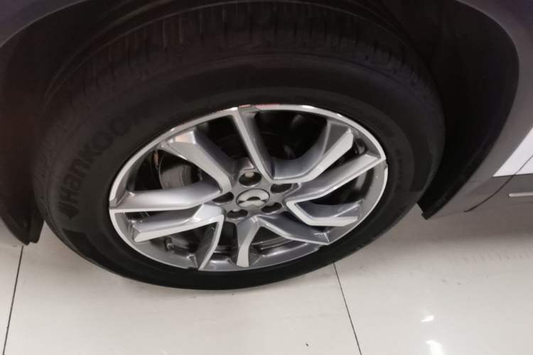 Used Nio ES6 2020 455KM Sport Edition Left Front Wheel Hub