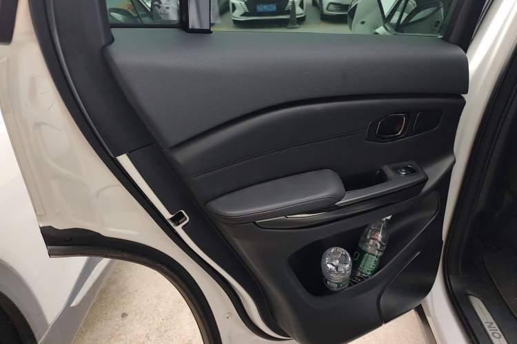 Used Nio ES6 2020 600 km Sport Edition Left Rear Door Interior
