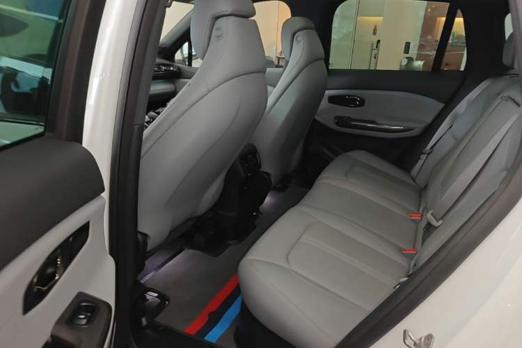 Used Nio ES6 2020 420 km Sport Edition Left Rear Seat