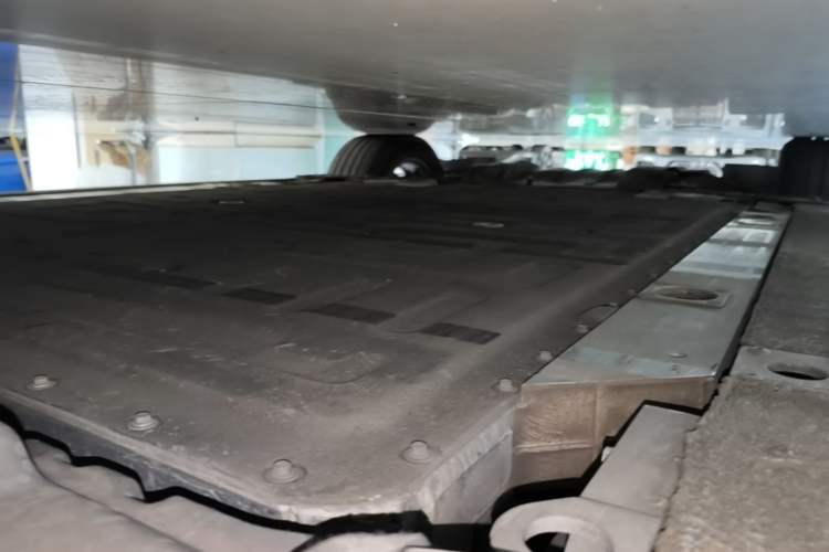 Used Nio ES6 2020 465 km Performance Version Left Side Sill