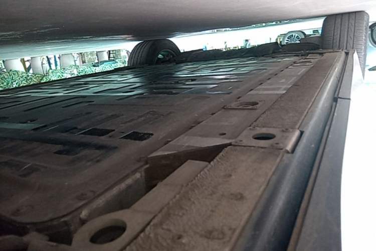 Used Nio ES6 2020 455KM Sport Edition Left Side Sill