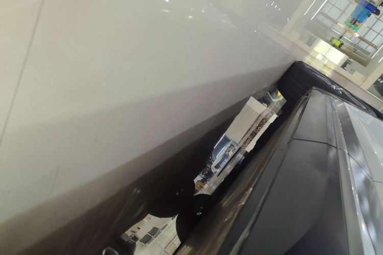 Used Nio ES6 2020 420 km Sport Edition Left Side Sill