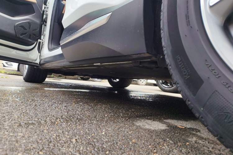 Used Nio ES6 2020 455KM Sport Edition Left Side Sill