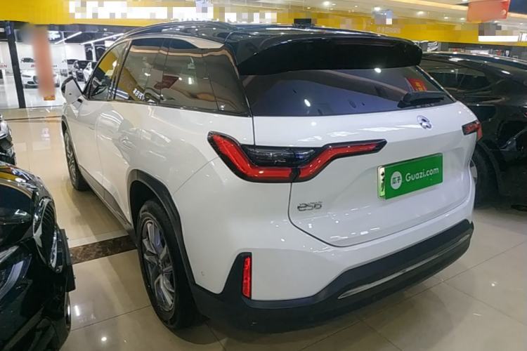 Used Nio ES6 2020 420 km Sport Edition Rear Left 45 Deg