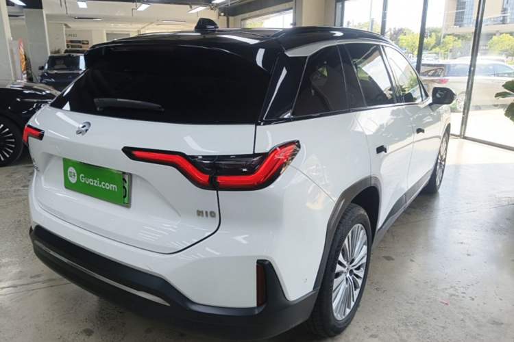 Used Nio ES6 2020 600 km Sport Edition Rear Right 45 Deg