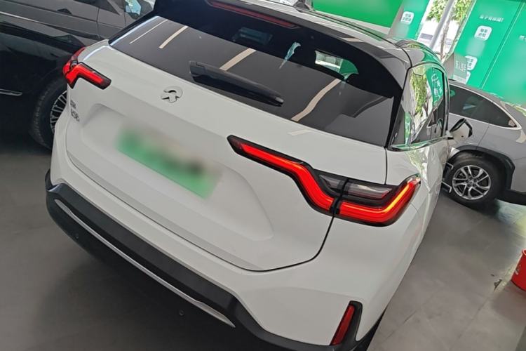 Used Nio ES6 2020 420 km Sport Edition Rear Right 45 Deg