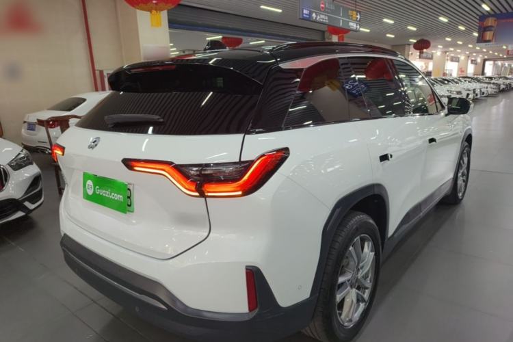 Used Nio ES6 2020 420 km Sport Edition Rear Right 45 Deg