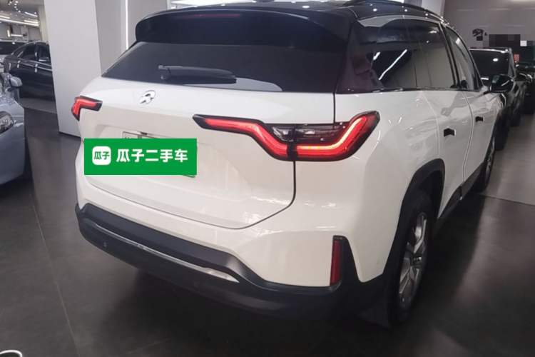 Used Nio ES6 2020 420 km Sport Edition Rear Right 45 Deg