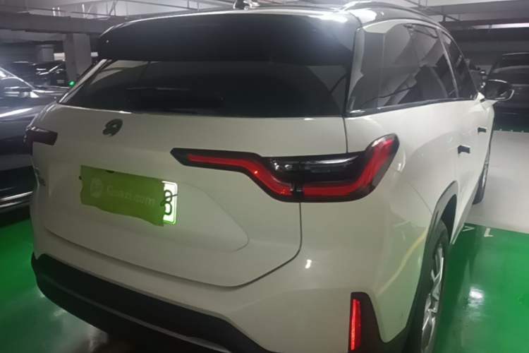 Used Nio ES6 2020 420 km Sport Edition Rear Right 45 Deg