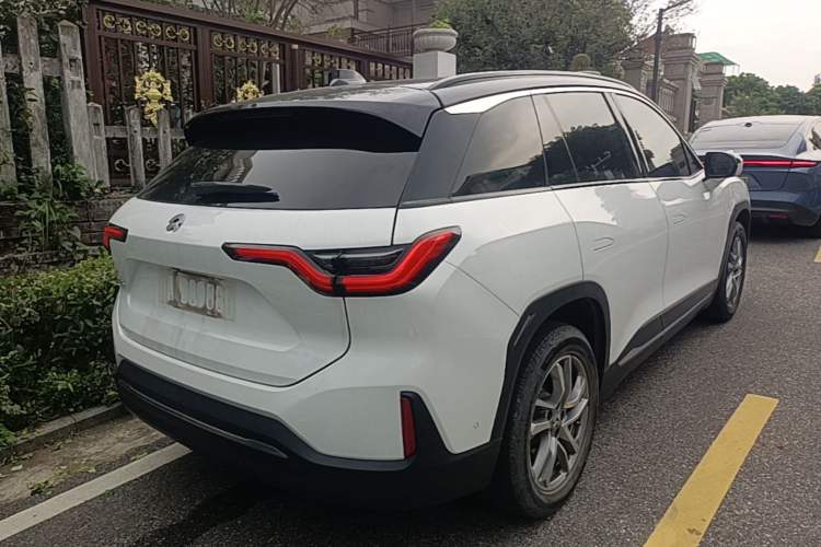 Used Nio ES6 2020 600 km Sport Edition Rear Right 45 Deg