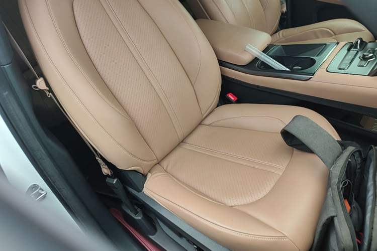 Used Nio ES6 2020 420 km Sport Edition Right Front Seat