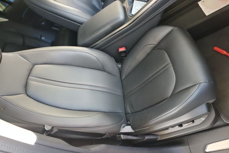 Used Nio ES6 2020 430KM Performance Version Right Front Seat