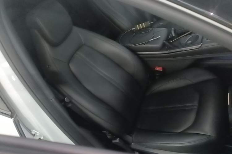 Used Nio ES6 2020 420 km Sport Edition Right Front Seat