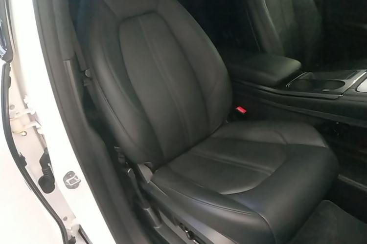 Used Nio ES6 2020 420 km Sport Edition Right Front Seat